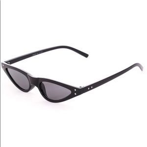 ♥️Final Price. Retro Skinny Cateye Sunglasses